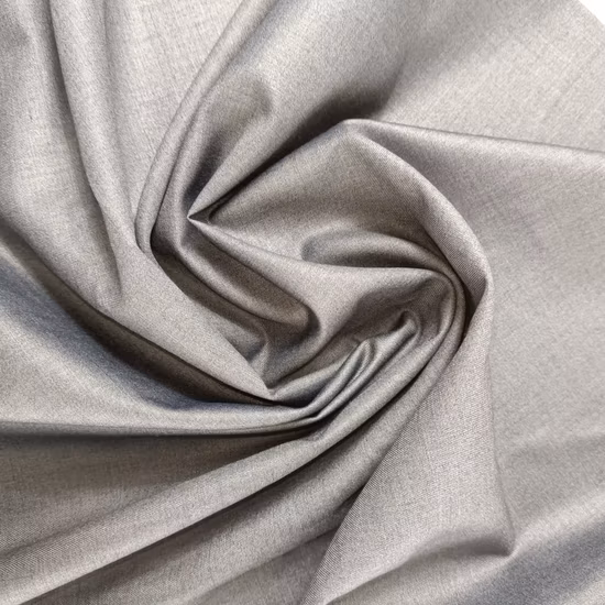 Tela blanca musulmana de Thobe Thawb árabe de poliéster hilado 100% para ropa